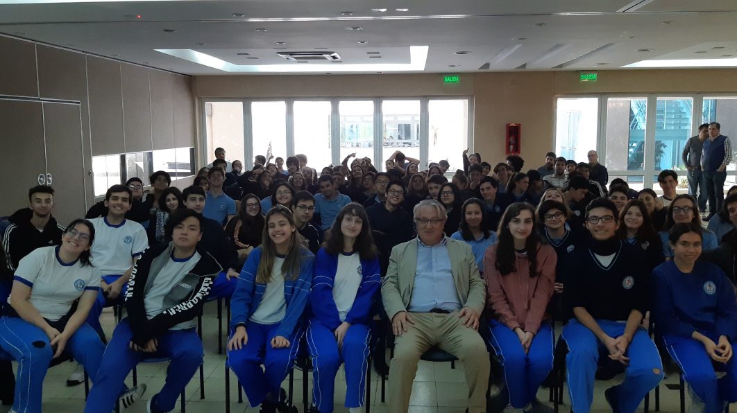 NIVEL SECUNDARIO: Acto fin de curso